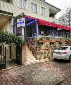 Yağız İndigo Blue - Seyrek