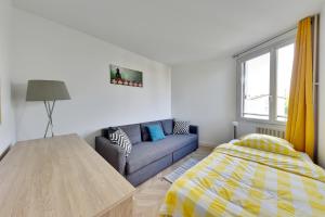 Appartements Chic apart with parking and balcony : photos des chambres