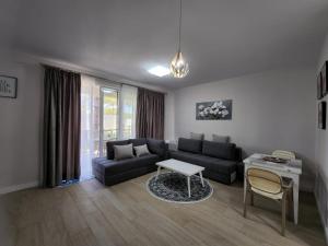 Lovely 1-Bedroom Apartment at San Pietro Beach Front Resort