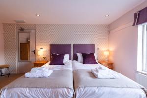 Standard Plus Twin En suite  room in Fox And Hounds