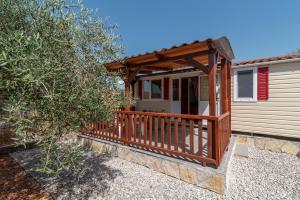 'Olive grove' Camping House-near the beach 