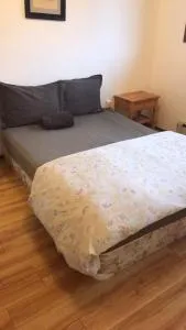 Vancouver Backpacker House - 10 min walk to Metrotown skytrain station - Squamish
