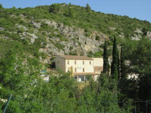 Appartements Villa Ripaud, private river swimming, hot tub : photos des chambres