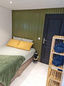 Appartements Le Studio Marc a De Abbeville baie de Somme : photos des chambres