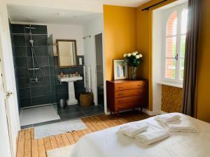 B&B / Chambres d'hotes La Villegiature : photos des chambres