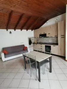 FRANK'S HOME - Vanzaghello