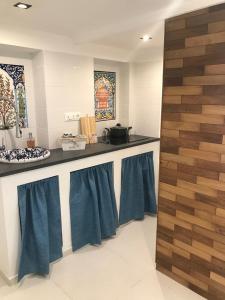 IL VICOLETTO Luxury Apartments