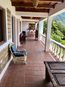 Rustic Charm and Breathtaking Views Casita