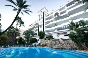 Ático en Apartahotel, Marbella - Істан