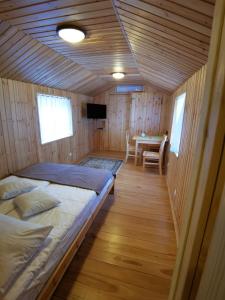 Wagon Przystanek Gnilec