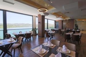 Glorius Hotel