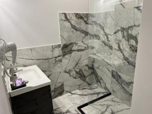 Cetate Residence City