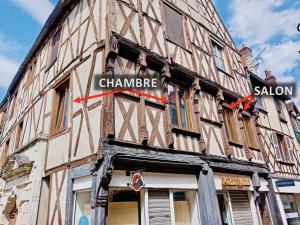 Appartements 2 pieces totalement renove au coeur de Bourges : photos des chambres