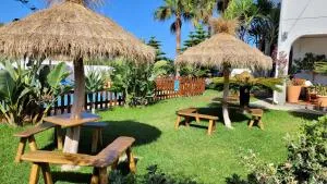 Hostal Casa Arco Iris (Playa) - 洛斯卡尼奥斯德梅卡