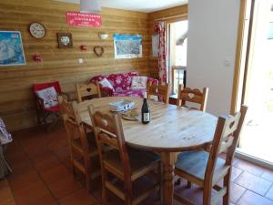 Chalets Chalet La Ruche : photos des chambres