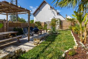 Appartements Taiiga - Domaine Tropical : Appartement avec Terrasse