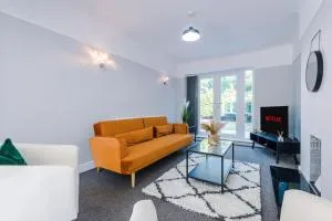 Premium 3-Bed Detached by Papermill, Deeside - Wirral - 切尔德桑顿