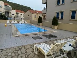Deluxe Pool Apartment 3 - Žukovica