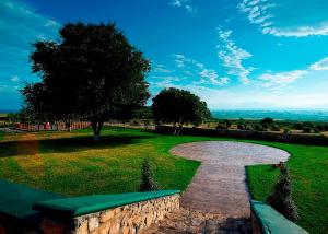 Orfeas Land