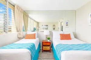 Cozy Waikiki Studio at Aqua Aloha Surf - Waimanalo