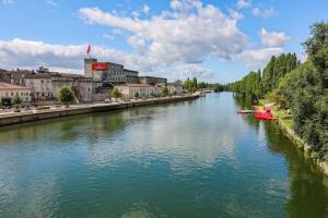 Appartements VILLA VERDE #Hypercentre #Charente #Parking : photos des chambres