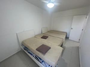 Guarujá 50 metros da praia da enseada