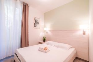 Appartements LUMINEUX appt pour 6 a  Bormes-les-mimosas ! : photos des chambres