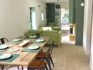 Charmant Gîte Familial Rénové avec 3 Chambres, Cheminée et Jardin, Proche Le Mans - FR-1-410-332 - 伊芙尔莱韦克