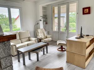 Maisons de vacances Maison Carolles, 3 pieces, 4 personnes - FR-1-361-385 : photos des chambres