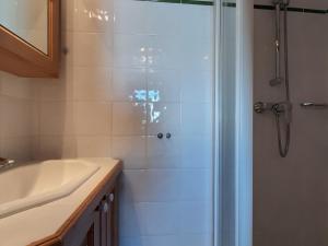 Appartement calme avec balcon, accès direct aux pistes - FR-1-346-417