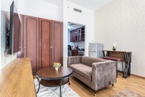 Live and experience a stunning Sea View Studio