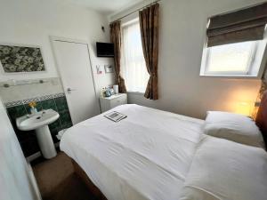Small Double Room room in Bella Vista Lodge
