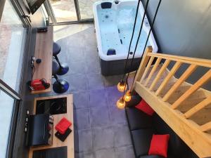 Appartements Loft Spa Bord de Mer Fouras - 800m des plages : photos des chambres