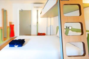 Hotels Ibis Budget Orleans Nord Saran : Chambre Double avec Lit Superposé