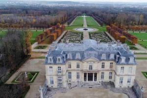 Maisons de vacances Proche Paris et Disney Maison 90 M2 CLIMATISE bord de Marne : photos des chambres