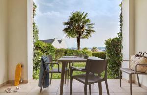 Appart'hotels Residence Pierre & Vacances Premium Le Coteau et la Mer : Appartement 1 Chambre avec Terrasse ou Balcon (4 Personnes) - Vue sur Mer