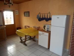 Maisons de vacances Gite Sanghen, 4 pieces, 8 personnes - FR-1-376-73 : photos des chambres