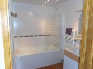 Gîte spacieux avec jardin, terrasse, Wifi et accueil chevaux près de Calais-Boulogne-Saint Omer - FR-1-376-73