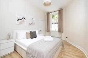 JOIVY Chic Apartment near Stockbridge Market