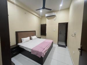 BLD Restaurant And Home Stay