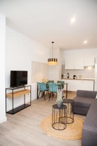 GoToSeville Faustino Flats