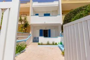 Villa Ranieri-Casa con vista a Campo di mare - Torre San Gennaro