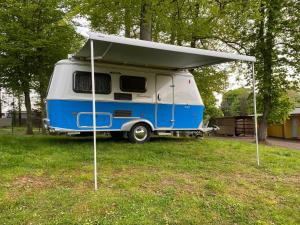 Campings Domaine du Chateau-Epinal : photos des chambres