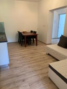 Apartment for 6 Persons direct seaside, ground floor