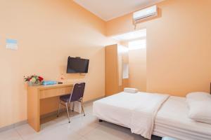 Shofy Guest House Mitra RedDoorz