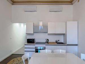 Appartamenti in Villa del 900 (A)