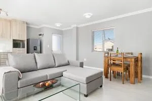 Stunning, Luxurious Apartment close to the beach - Bloubergsvlei