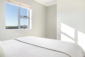 Stunning, Luxurious Apartment close to the beach