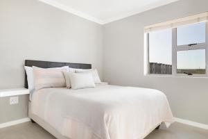 Stunning, Luxurious Apartment close to the beach