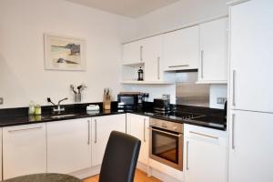 5 Coram Tower